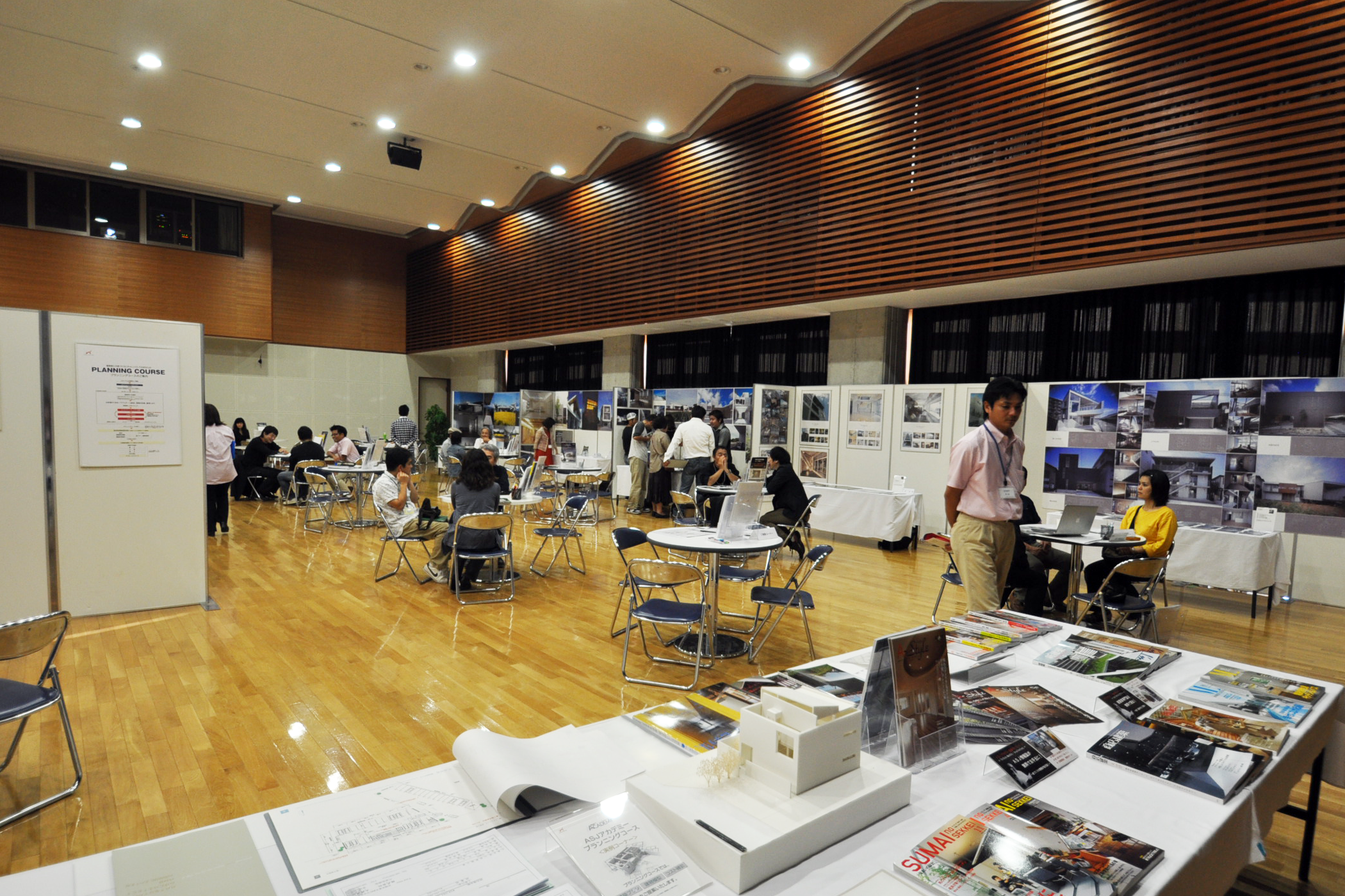 建築家展の様子